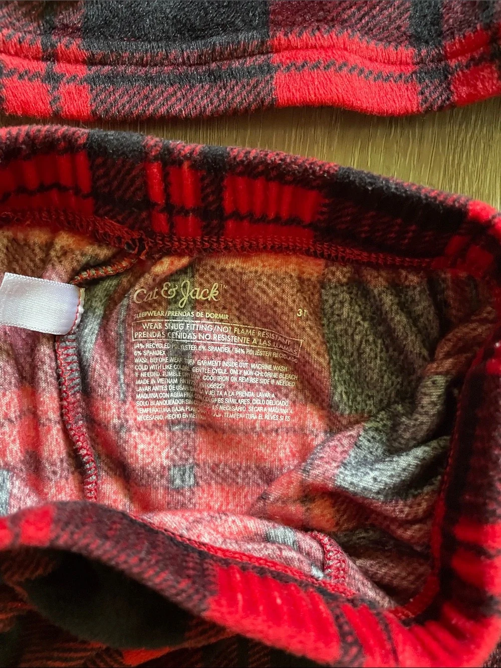 Cat & Jack Red and Black Plaid Fleece Pajama Set